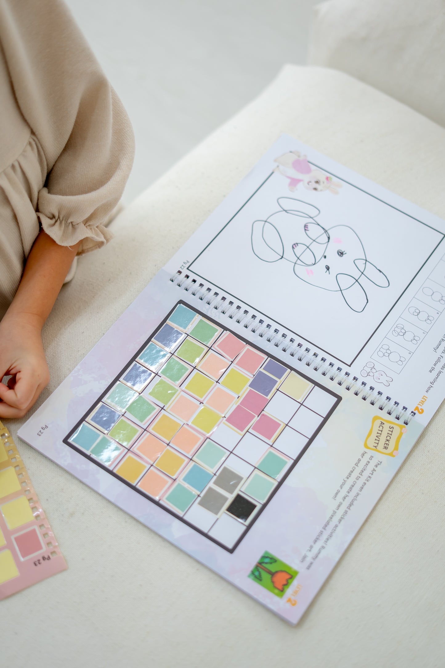 2D and 3D Shapes - Play & Learn Activity Book (4-7yo)