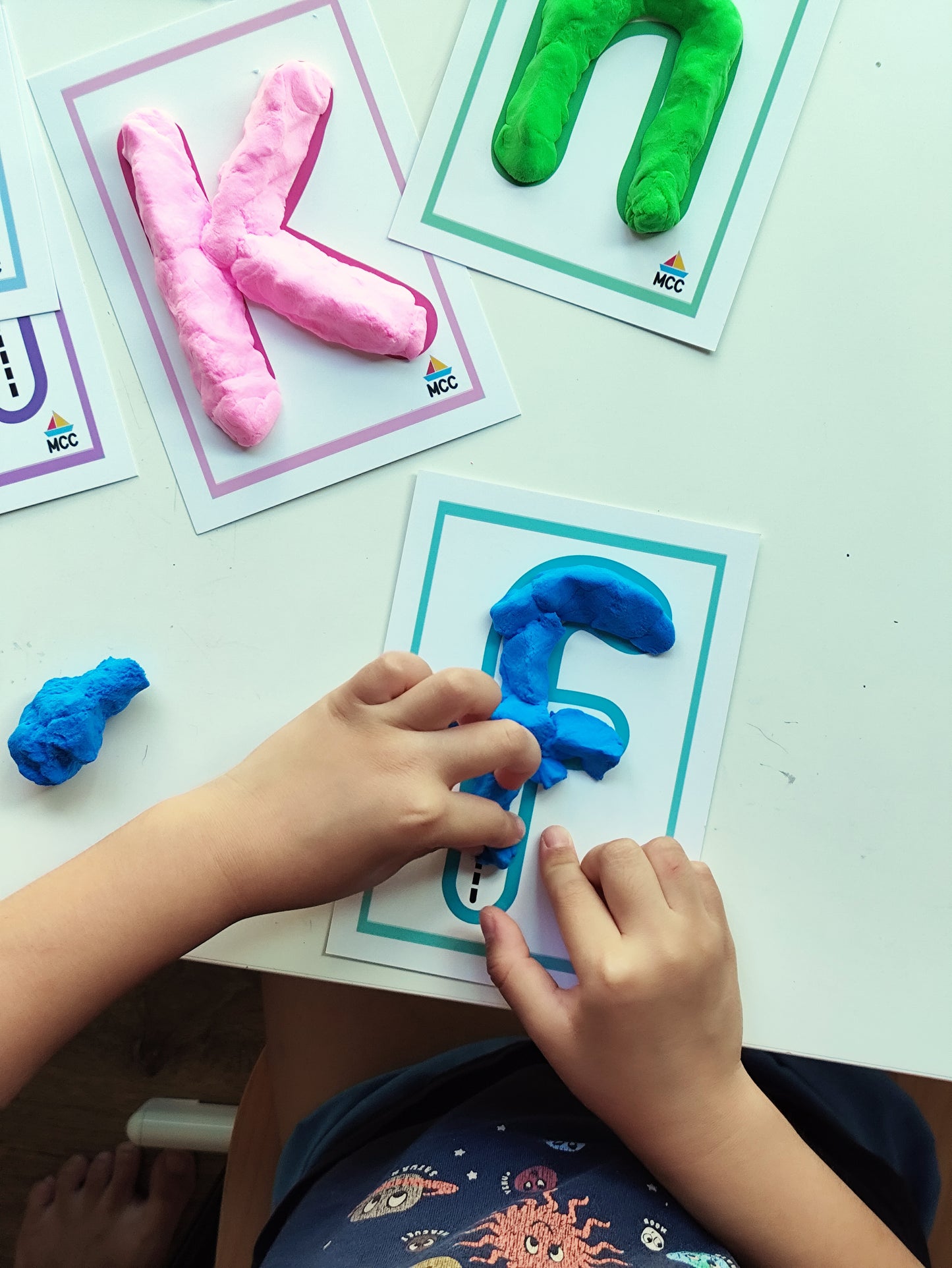 English Alphabet A to Z Reusable Tracing Cards